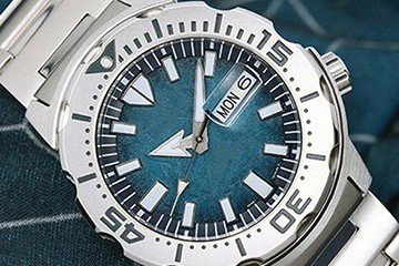 卡地亚手表清洗机芯